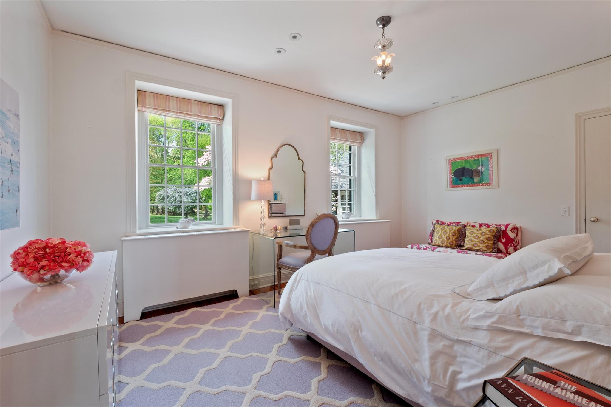 #20 photo, 5 Belmont Drive, Irvington , NY 10533