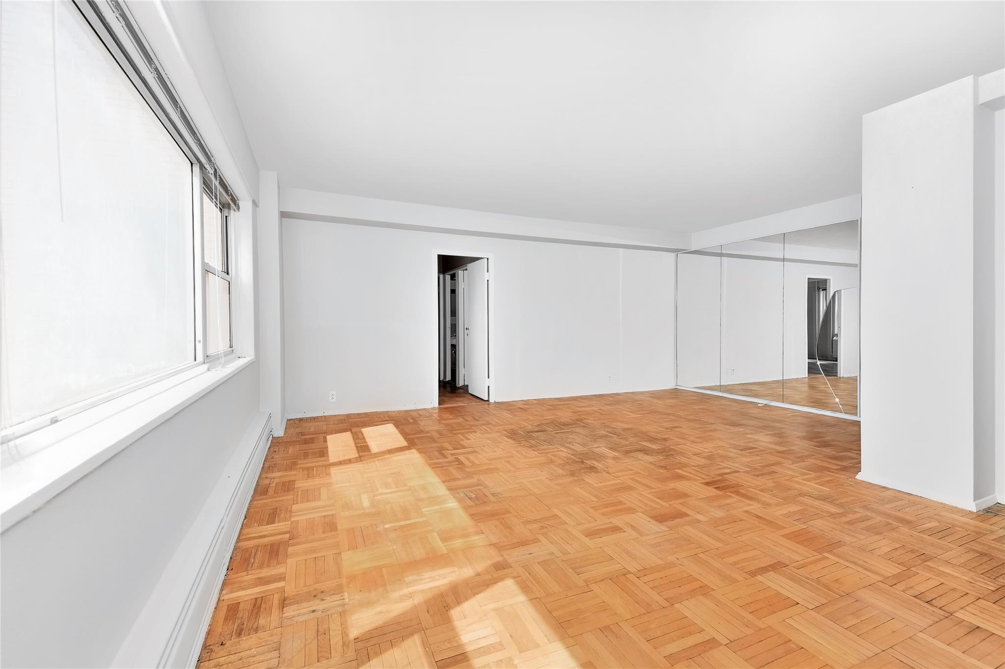 #2 photo, 4 Fordham Hill Oval, Bronx , NY 10468