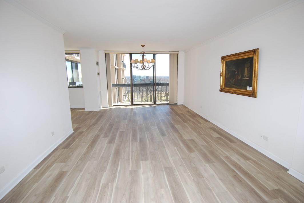 #2 photo, 27110 Grand Central Parkway, Floral Park , NY 11005