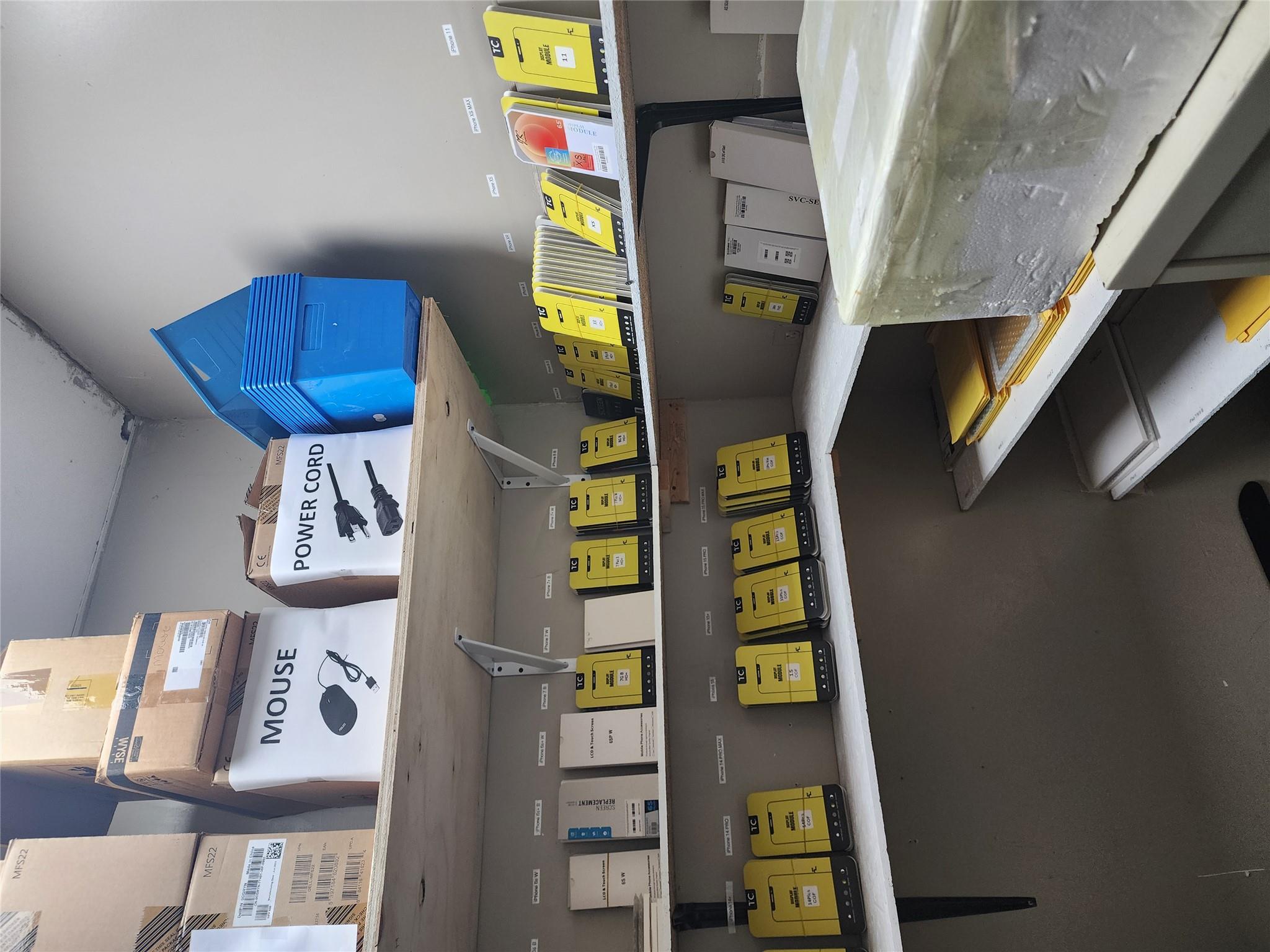 #2 photo, 20 Meacham Avenue, ナッソー郡 Elmont , NY 11003