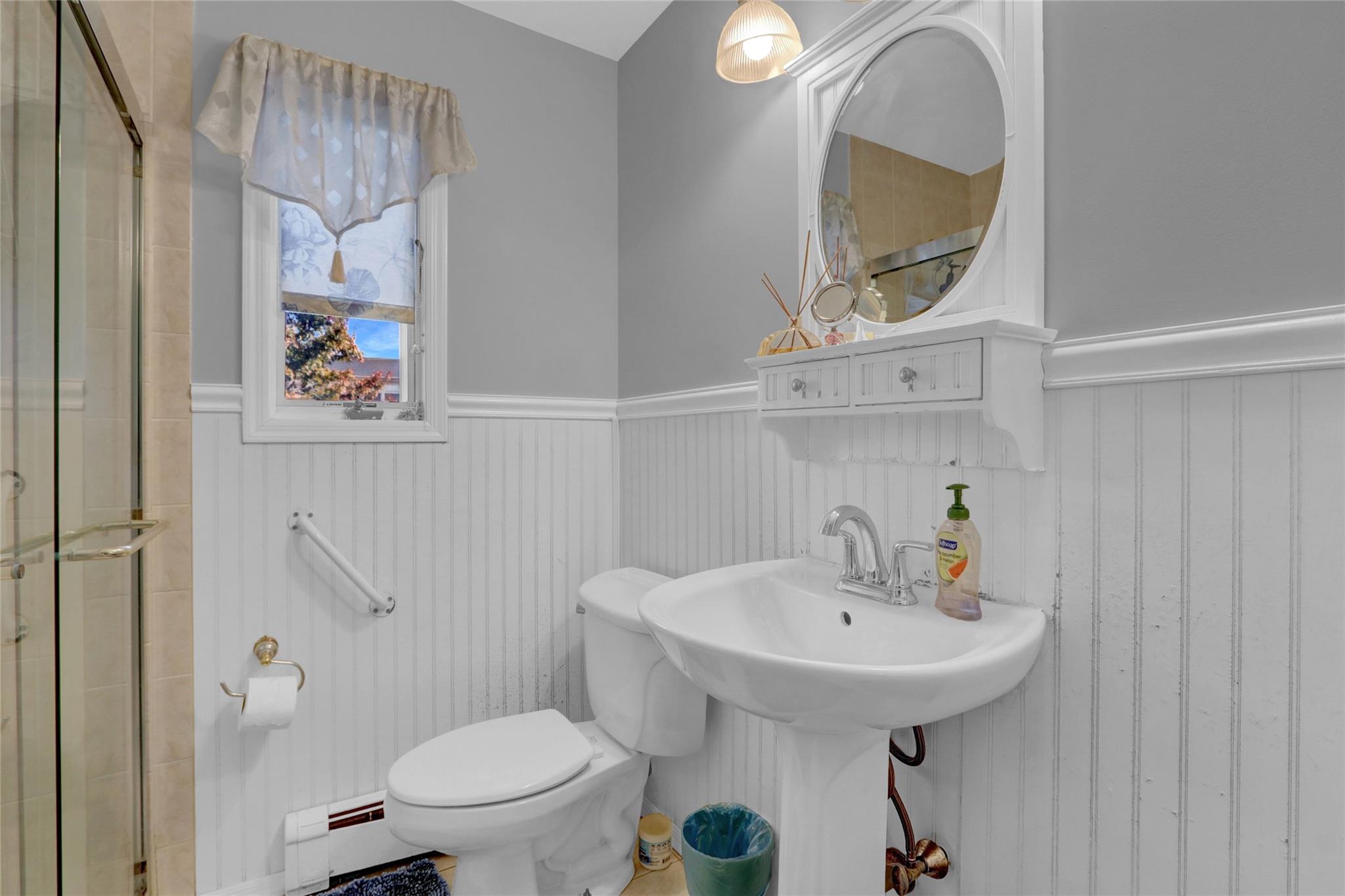 #12 photo, 157 Cambridge Drive, ナッソー郡 Hicksville , NY 11801