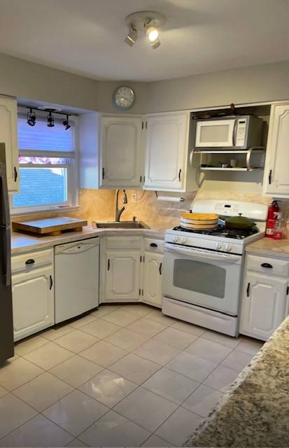 #9 photo, 346 Little Clove Road, スタテンアイランド STATEN ISLAND , NY 10301