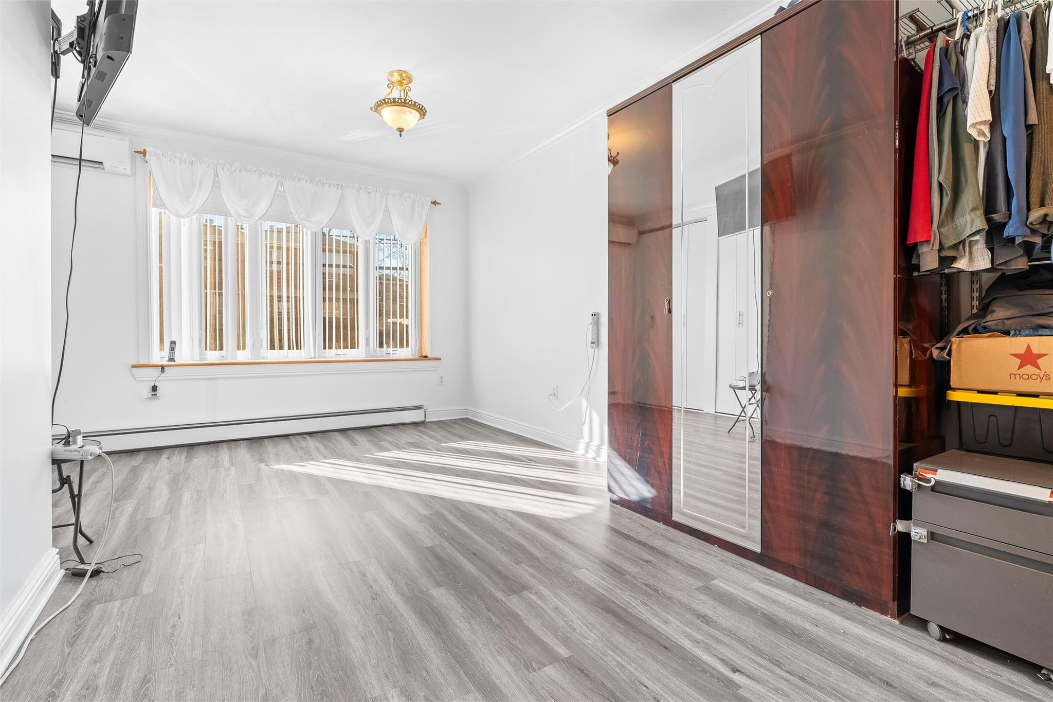 #12 photo, 430 Turneur Avenue, 布朗士 Bronx , NY 10473