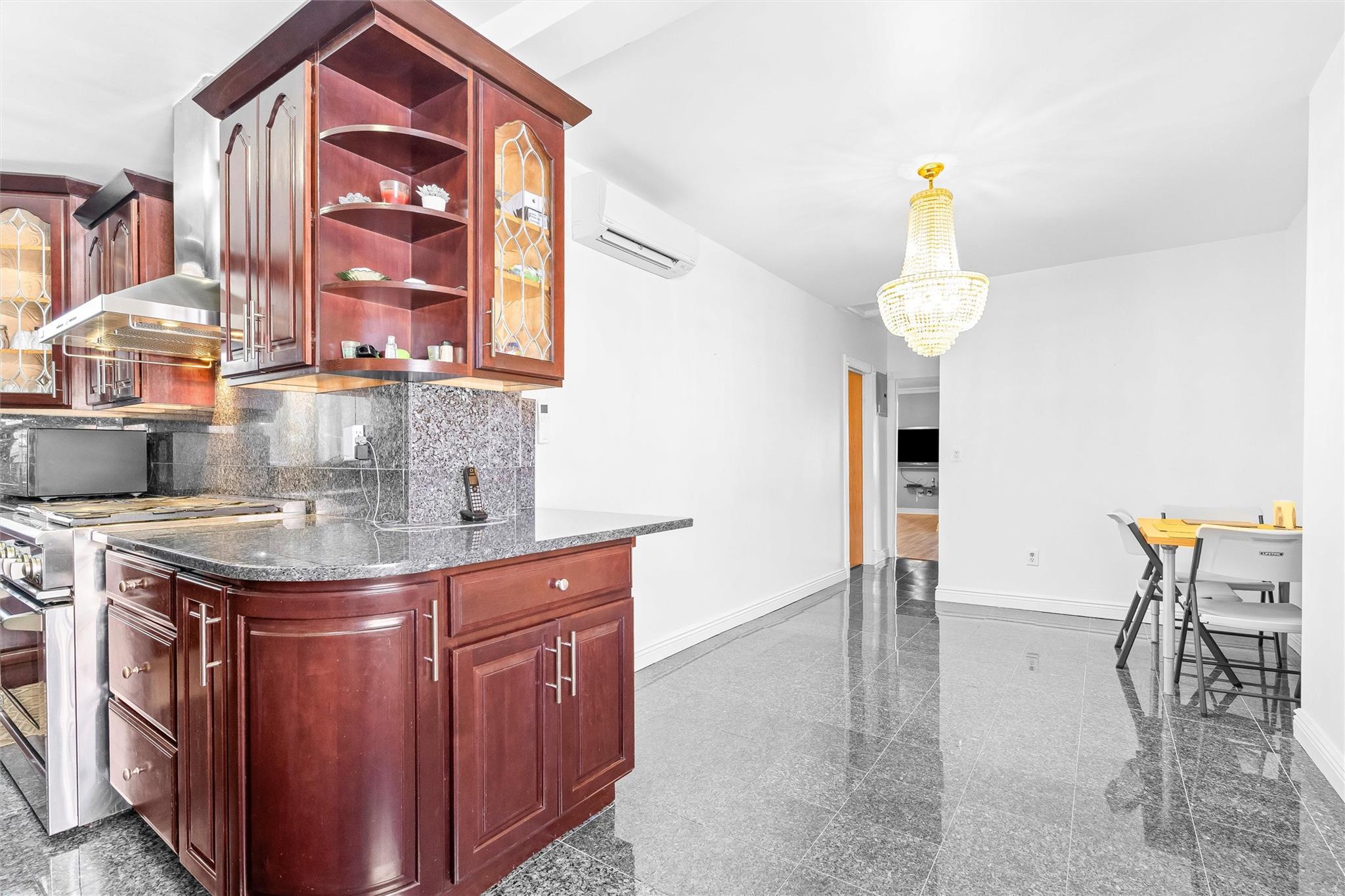 #7 photo, 430 Turneur Avenue, 布朗士 Bronx , NY 10473