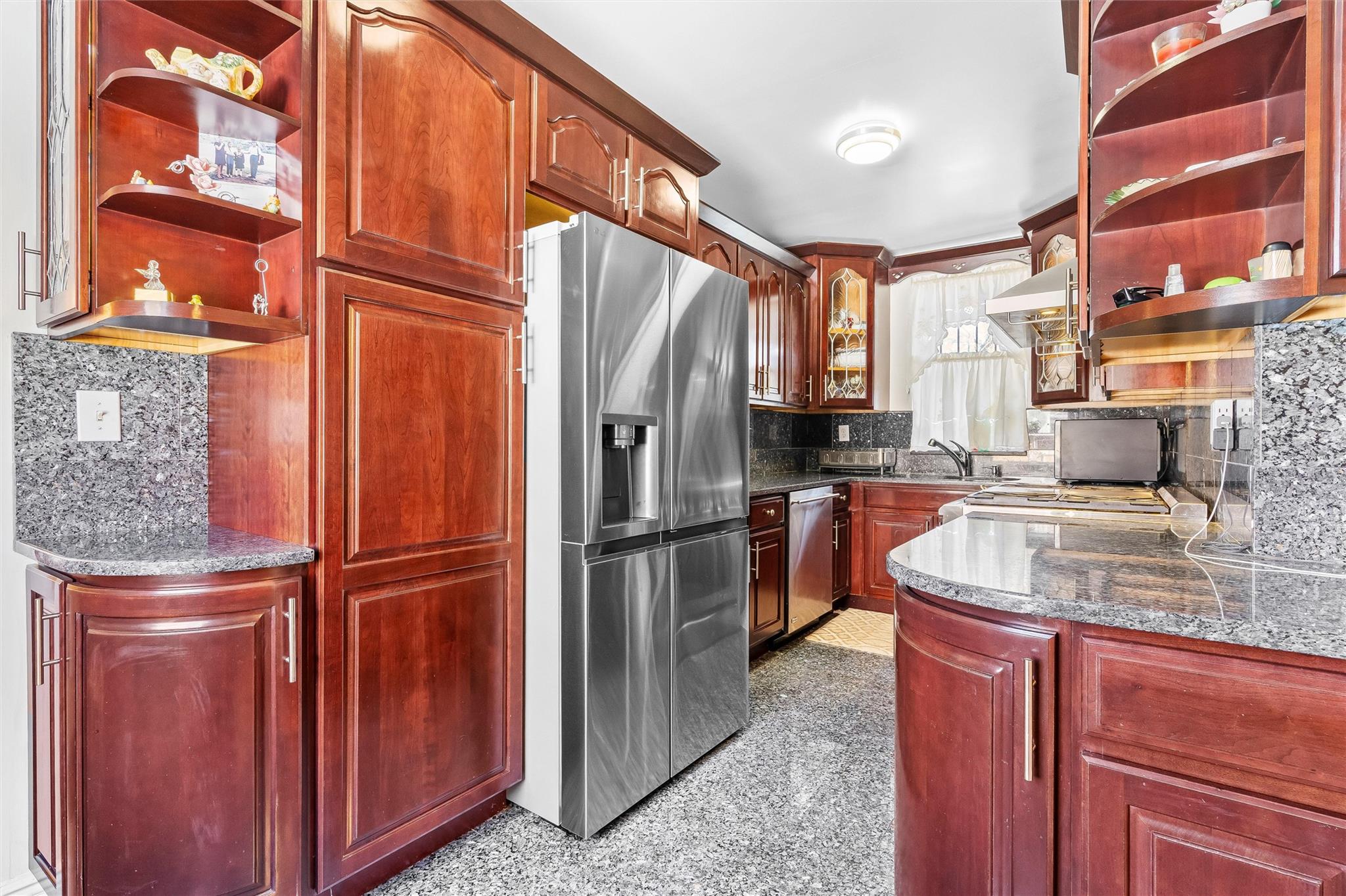 #8 photo, 430 Turneur Avenue, 布朗士 Bronx , NY 10473