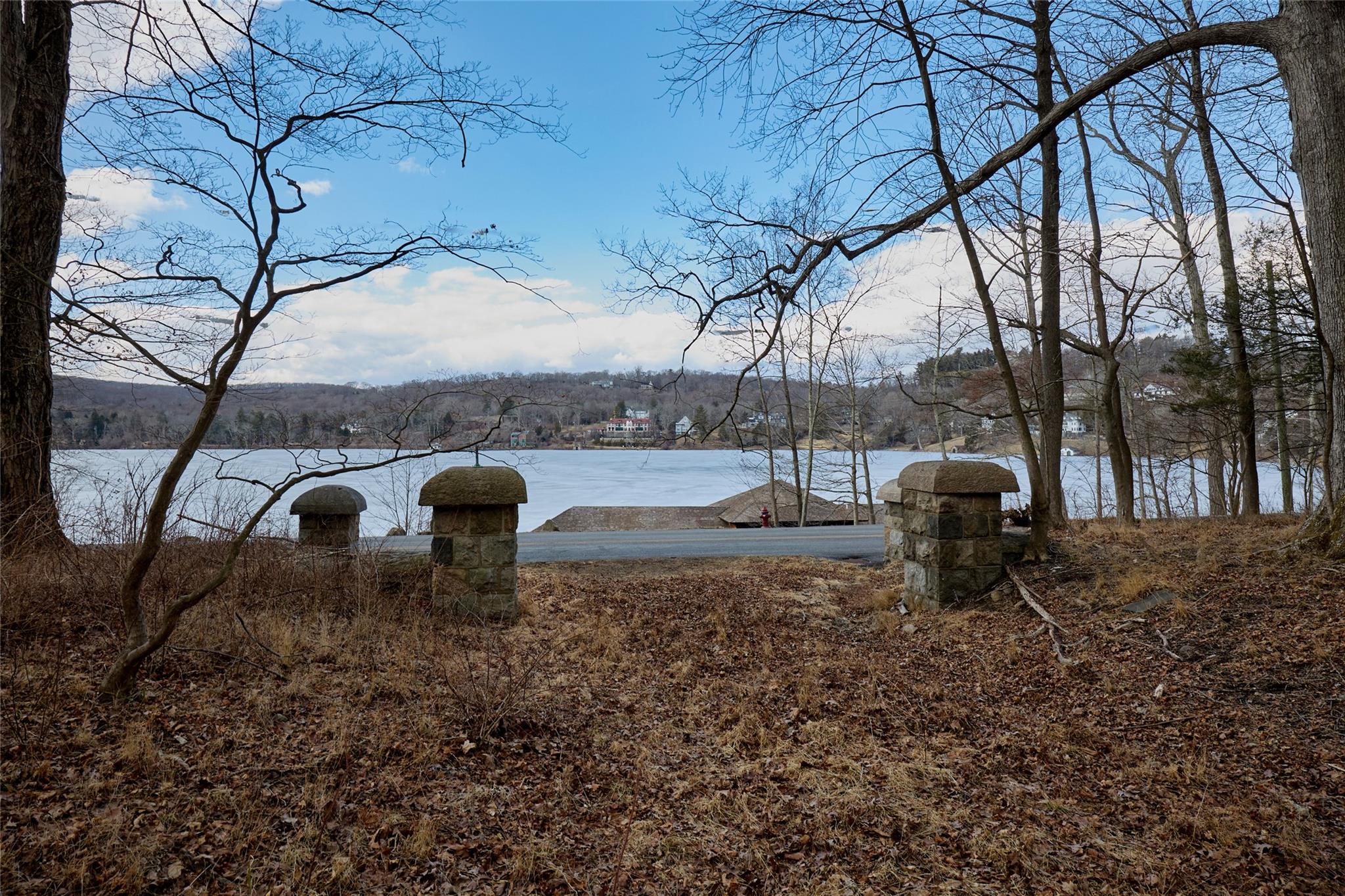 #7 photo, 288 Tuxedo Road, Tuxedo Park , NY 10987