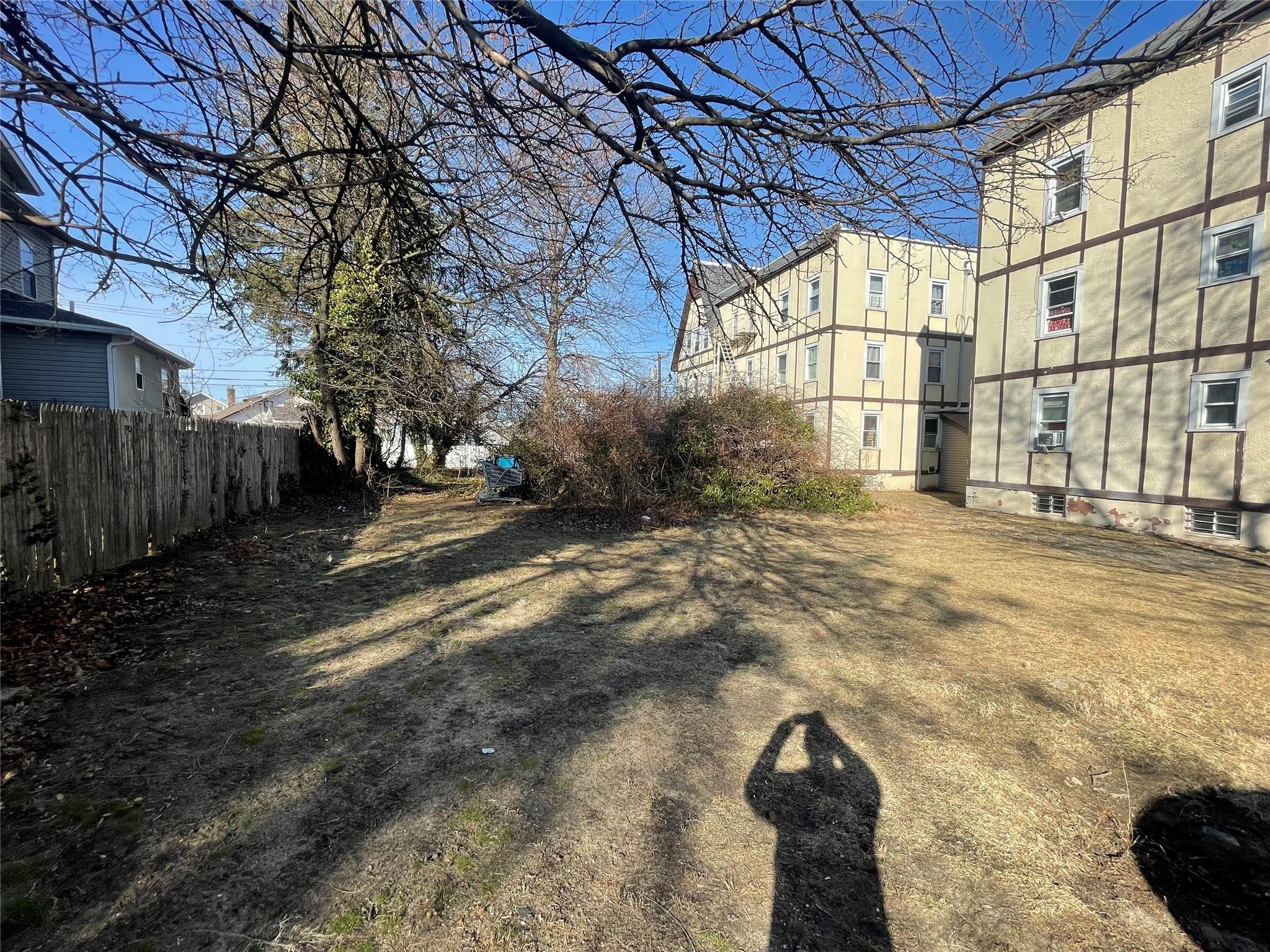 #4 photo, Edna Court, ナッソー郡 Baldwin , NY 11510