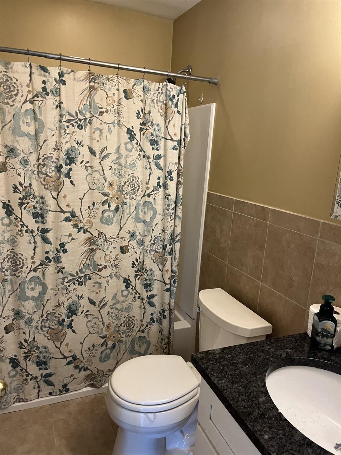 #10 photo, 62 Oak Street, سوفولك Westhampton Beach , NY 11978