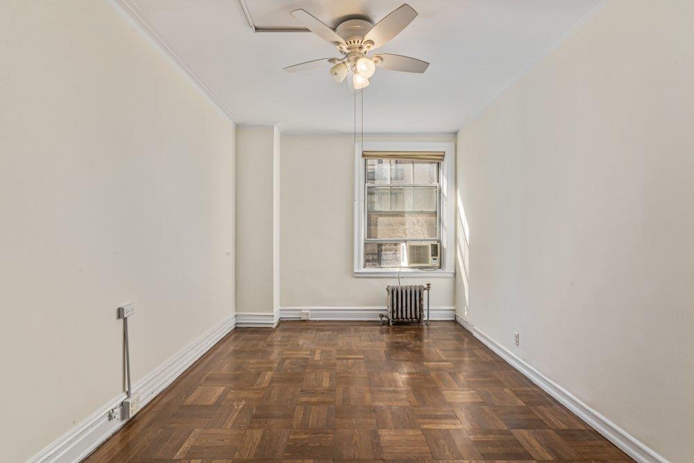 #18 photo, 160 Riverside Drive, New York (Manhattan) , NY 10024