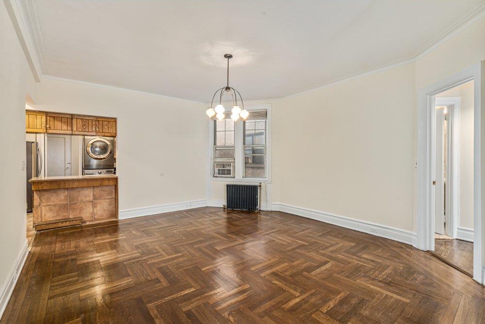 #8 photo, 160 Riverside Drive, New York (Manhattan) , NY 10024