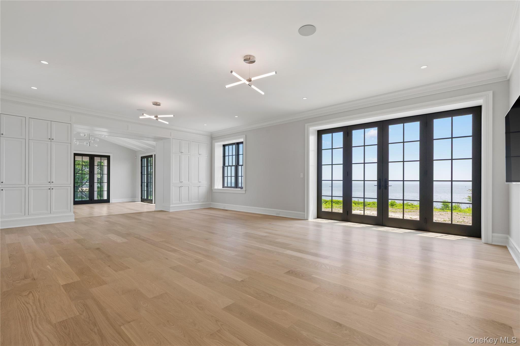 #14 photo, 104 Premium Point Road, Mamaroneck , NY 10801