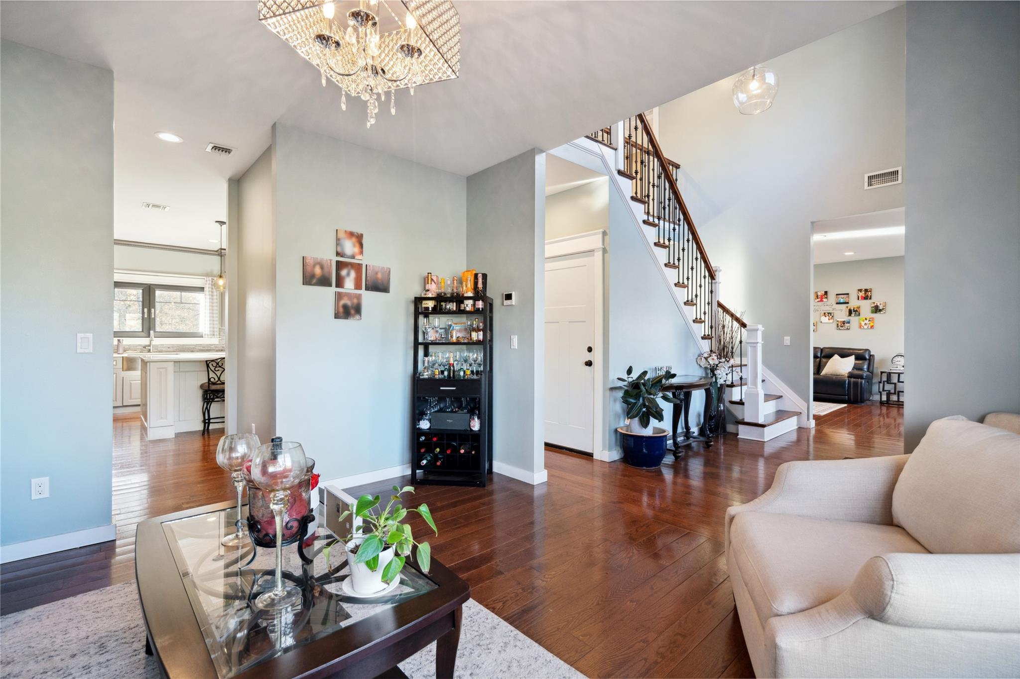 #10 photo, 1260 Smithtown Avenue, Bohemia , NY 11716