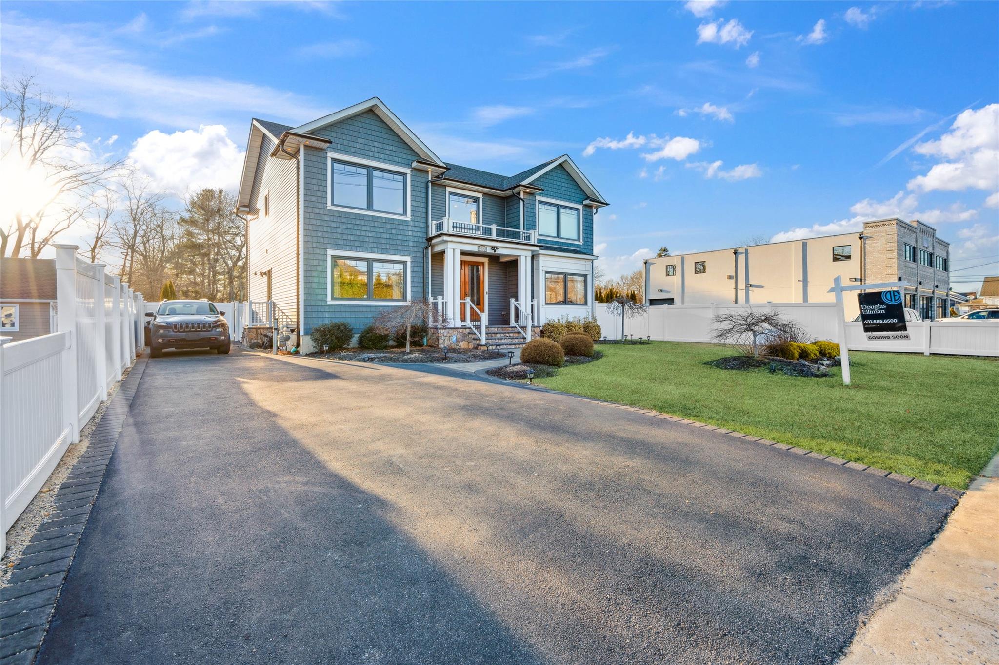 #4 photo, 1260 Smithtown Avenue, Bohemia , NY 11716