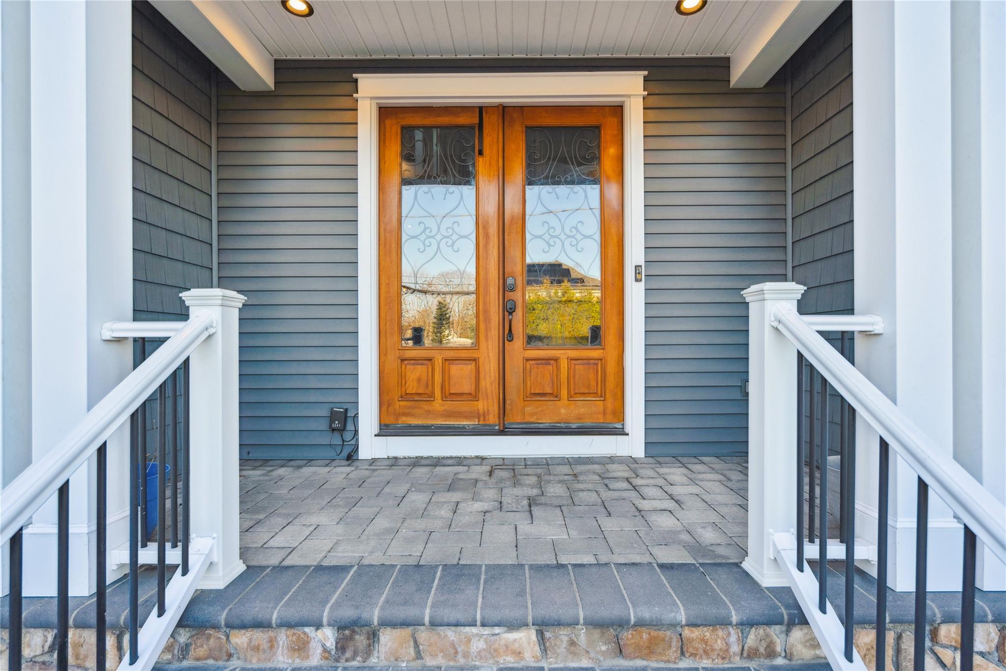 #6 photo, 1260 Smithtown Avenue, Bohemia , NY 11716