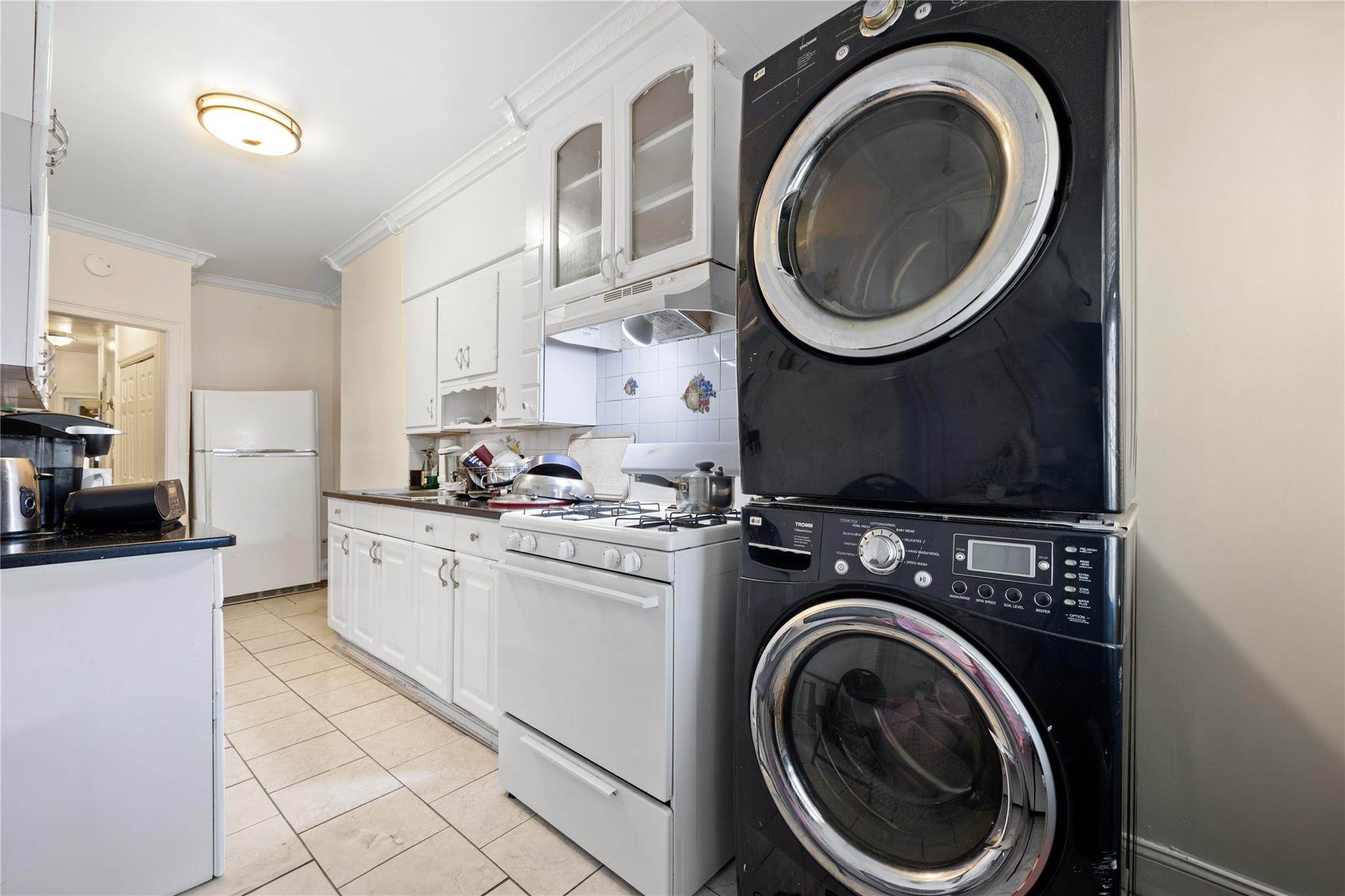 #4 photo, 92-13 91st Avenue, Woodhaven , NY 11421