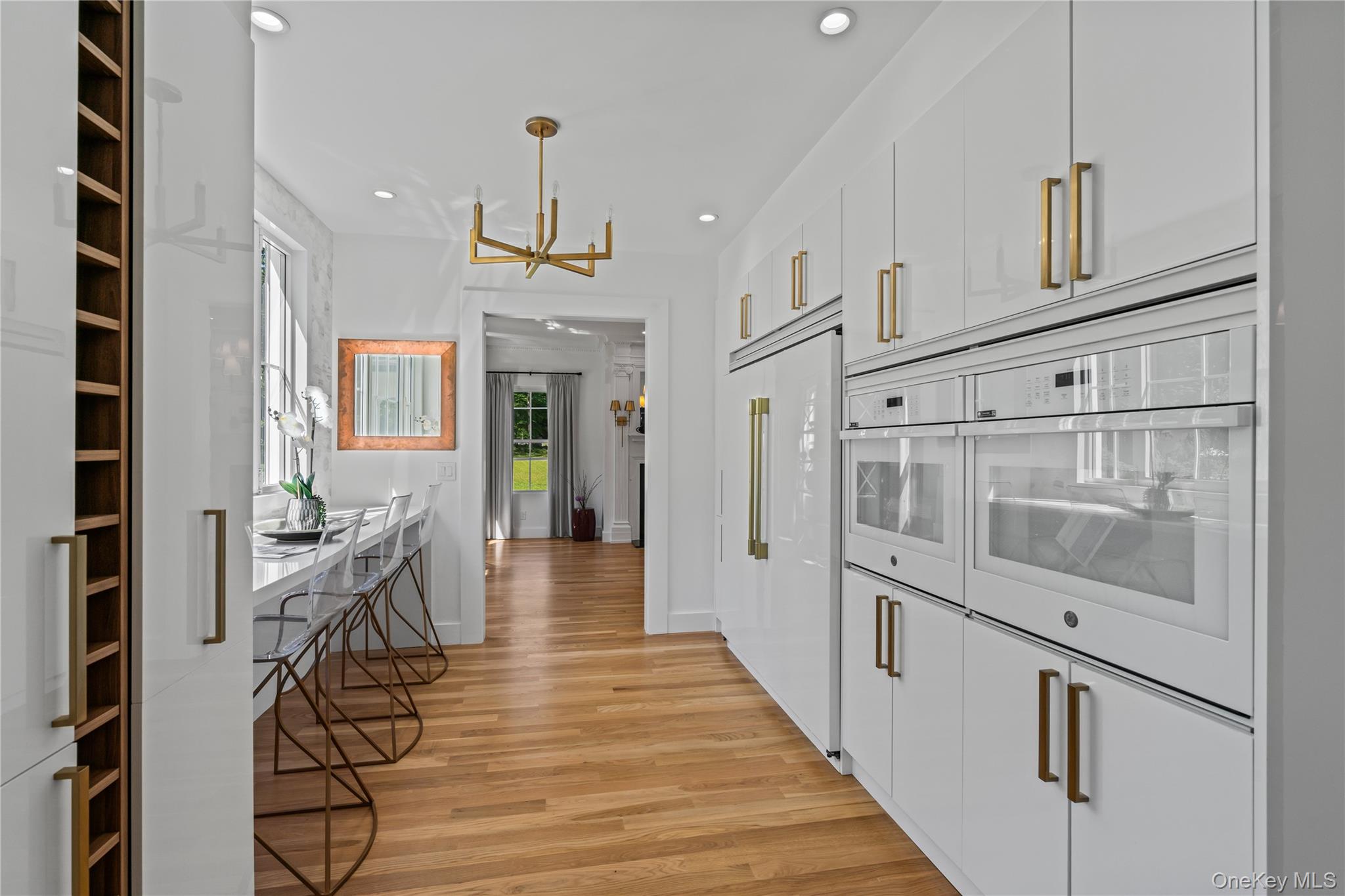 #18 photo, 77 Cove Road, Oyster Bay Cove , NY 11771