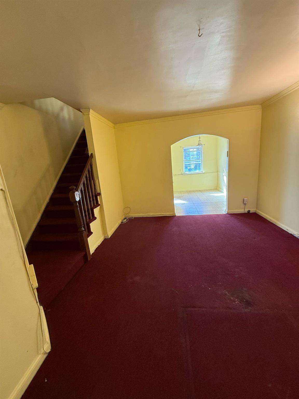 #2 photo, 141-36 71st Road, 皇后區 秋園 Kew Garden Hills , NY 11367