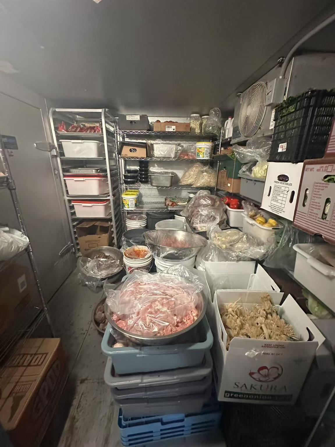 #6 photo, 15 W 8th Street, 曼哈顿 切尔西 New York (Manhattan) , NY 10011