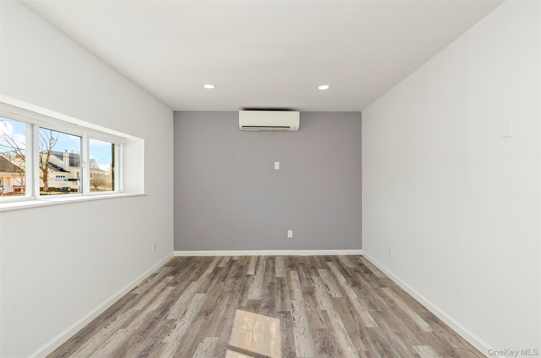 #9 photo, 67 Lombardy Drive, サフォーク郡 Shirley , NY 11967