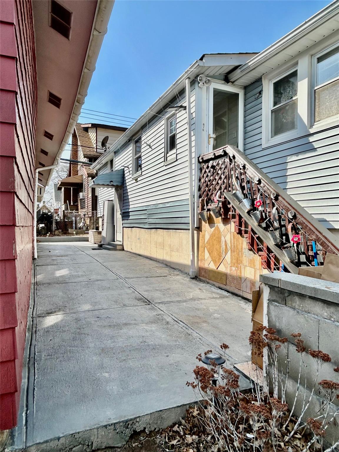 #2 photo, 67 Edgewater Park Drive, Bronx , NY 10465