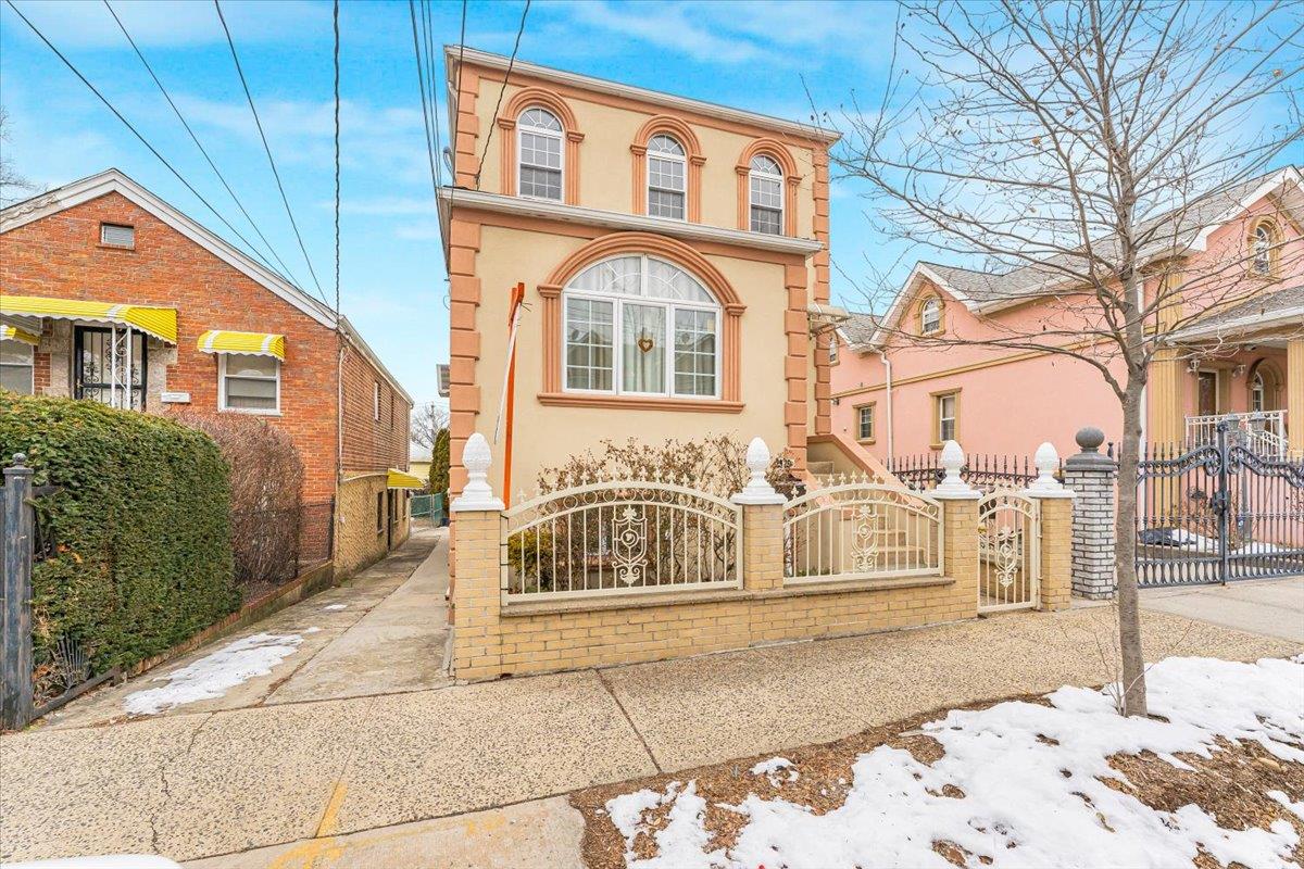 #2 photo, 2925 Morgan Avenue, ブロンクス区 Bronx , NY 10469