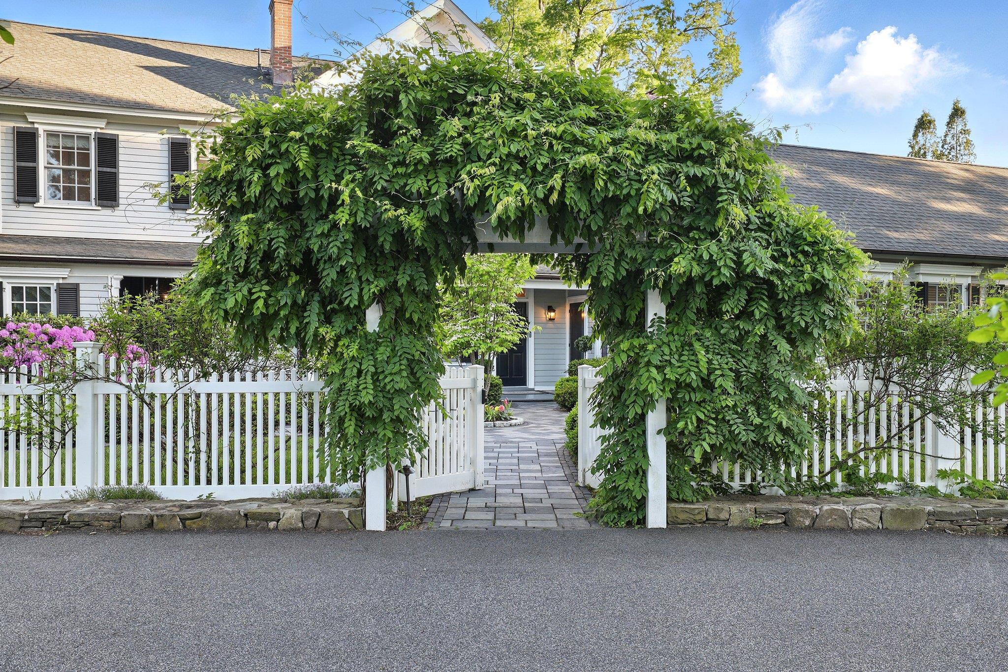 #4 photo, 16 State School Road, Warwick , NY 10990