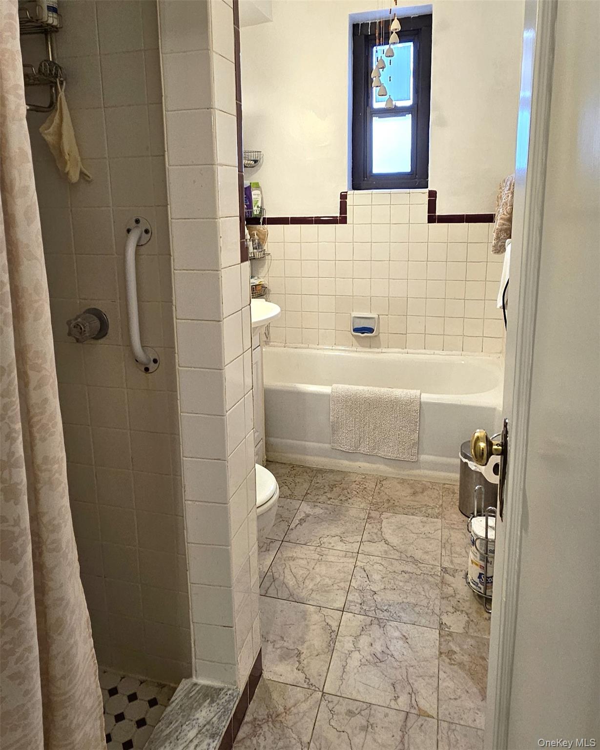 #15 photo, 83-06 Vietor Avenue, Elmhurst , NY 11373