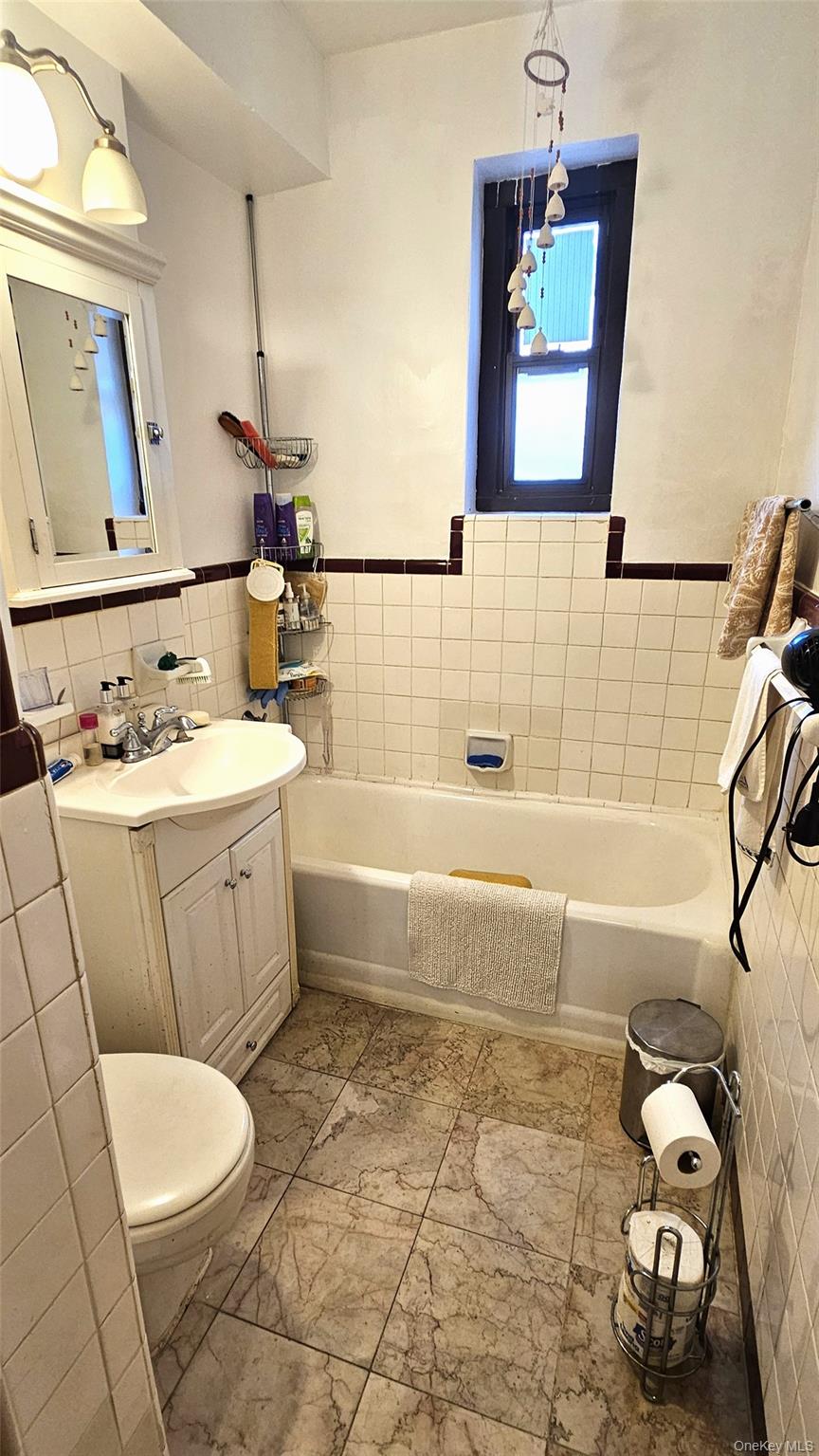 #16 photo, 83-06 Vietor Avenue, Elmhurst , NY 11373