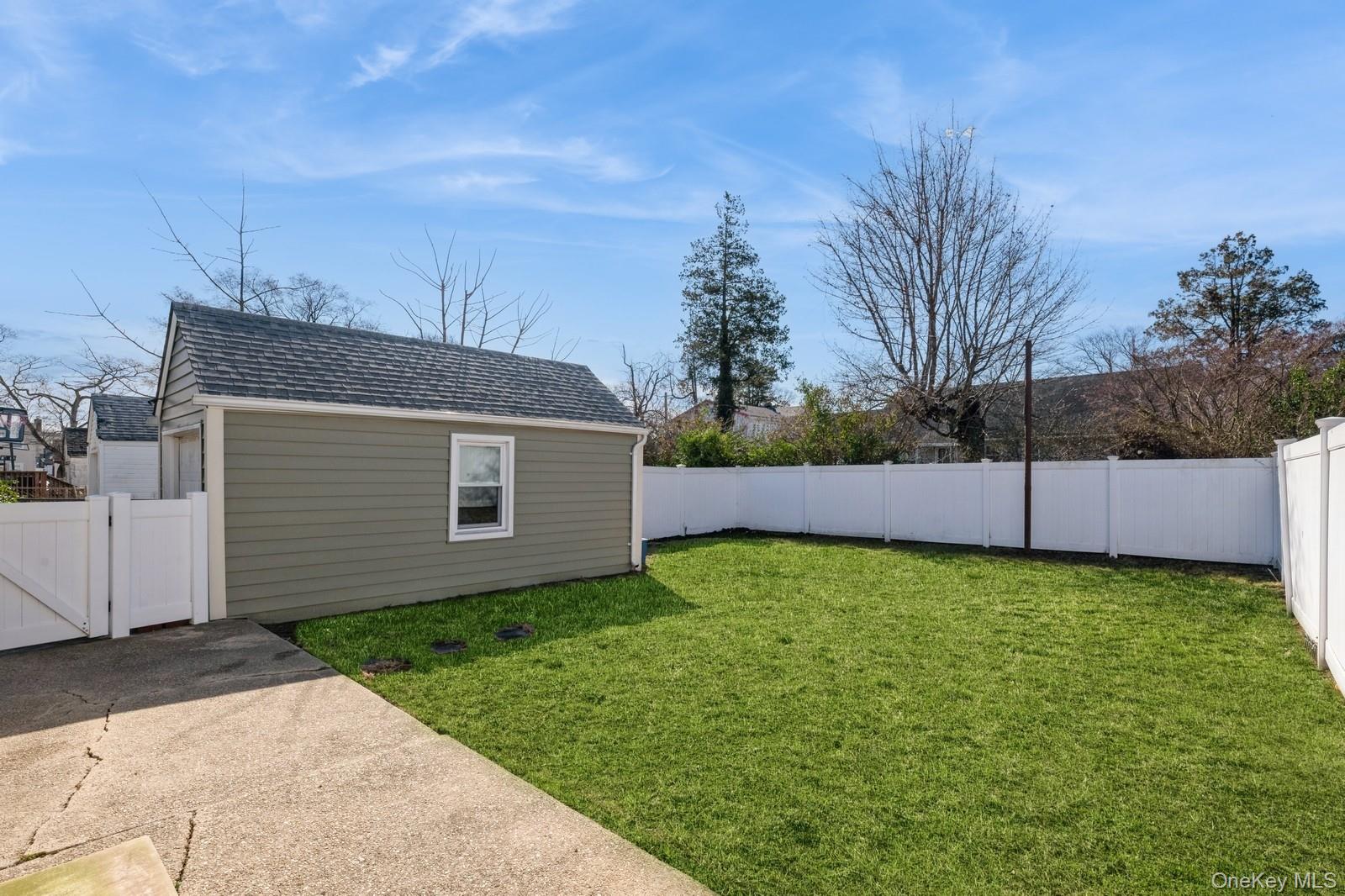 #16 photo, 31 Cedar Street, Roosevelt , NY 11575