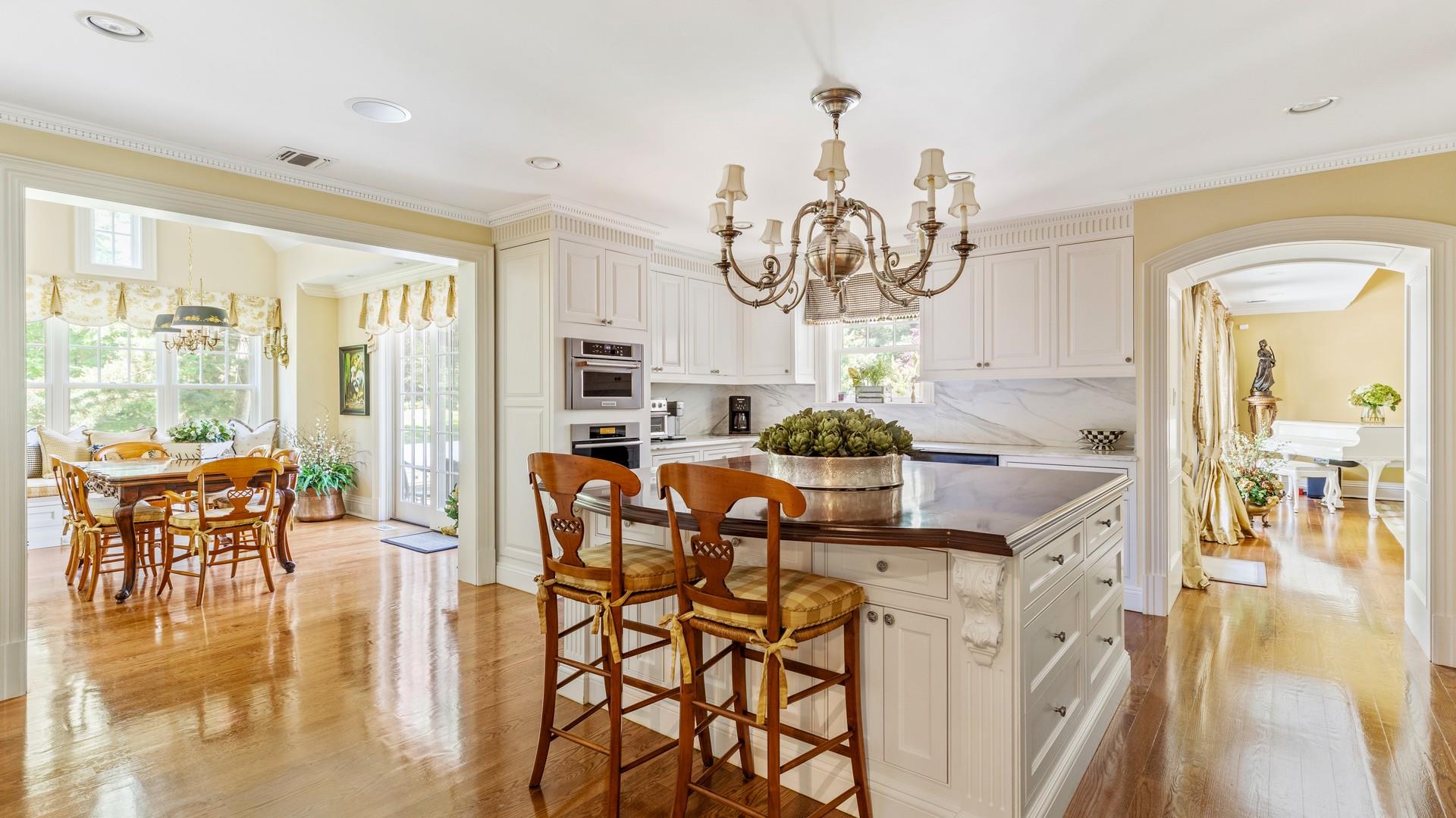 #6 photo, 46 Morgan Drive, Old Westbury , NY 11568