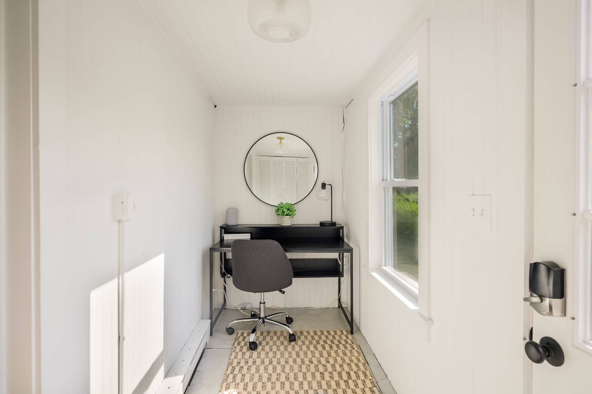 #9 photo, 86 OLD COUNTRY RD, East Quogue , NY 11942