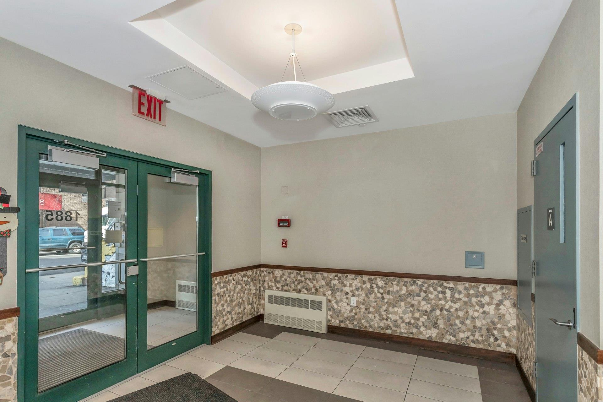 #16 photo, 1885 Lexington Avenue, マンハッタン New York (Manhattan) , NY 10035