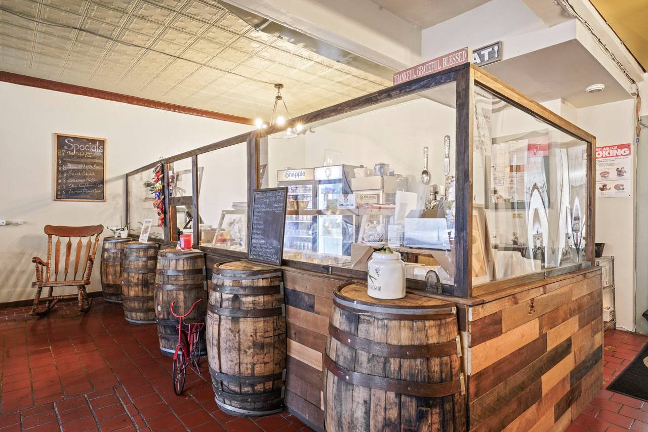 #16 photo, 165 Madison Avenue, Albany , NY 12202