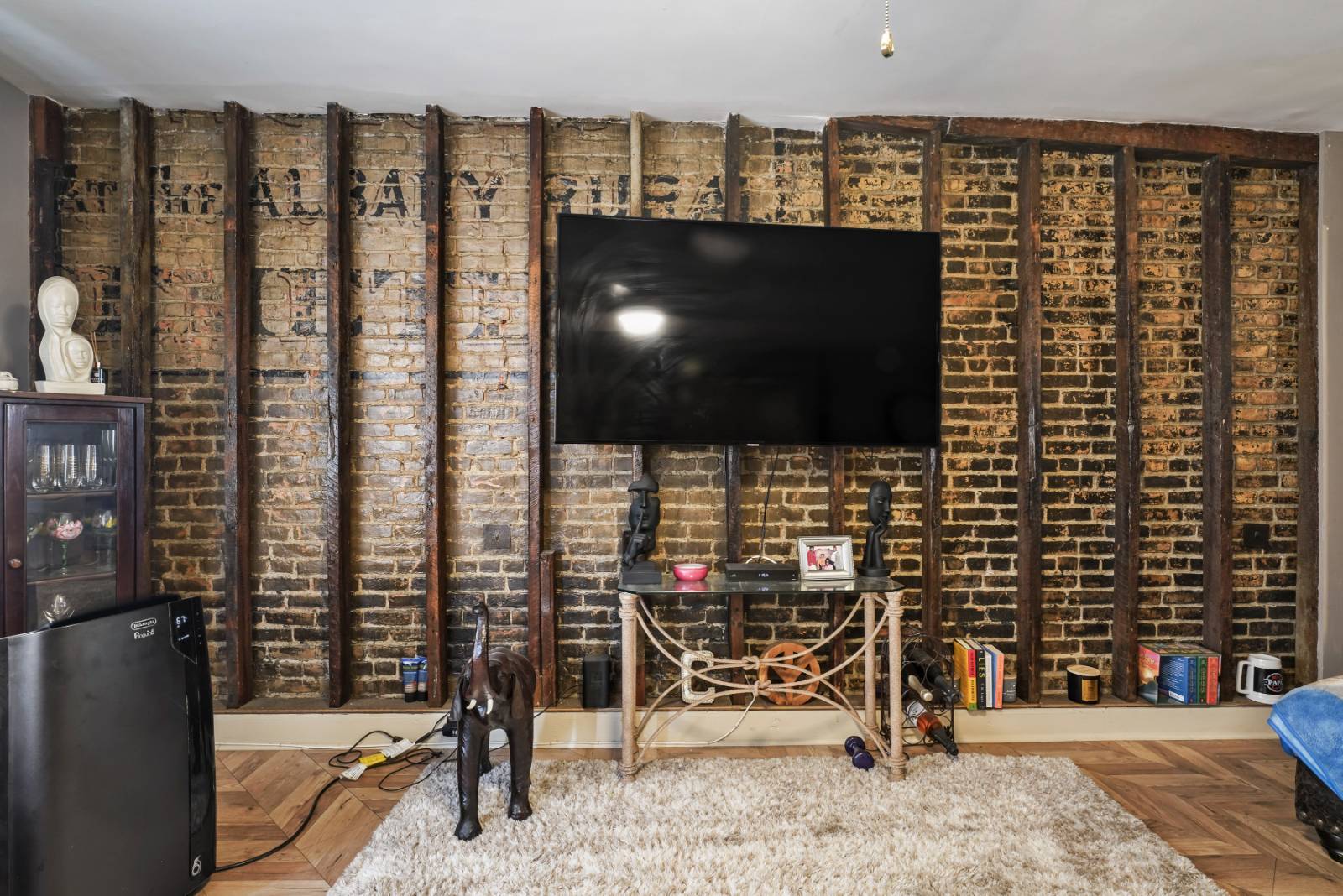 #53 photo, 165 Madison Avenue, Albany , NY 12202