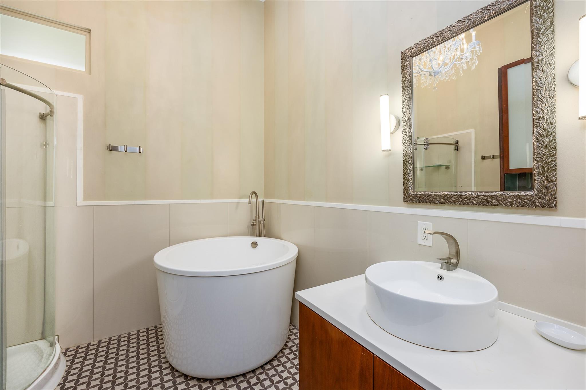 #18 photo, 81 N Main Street, Ellenville , NY 12428