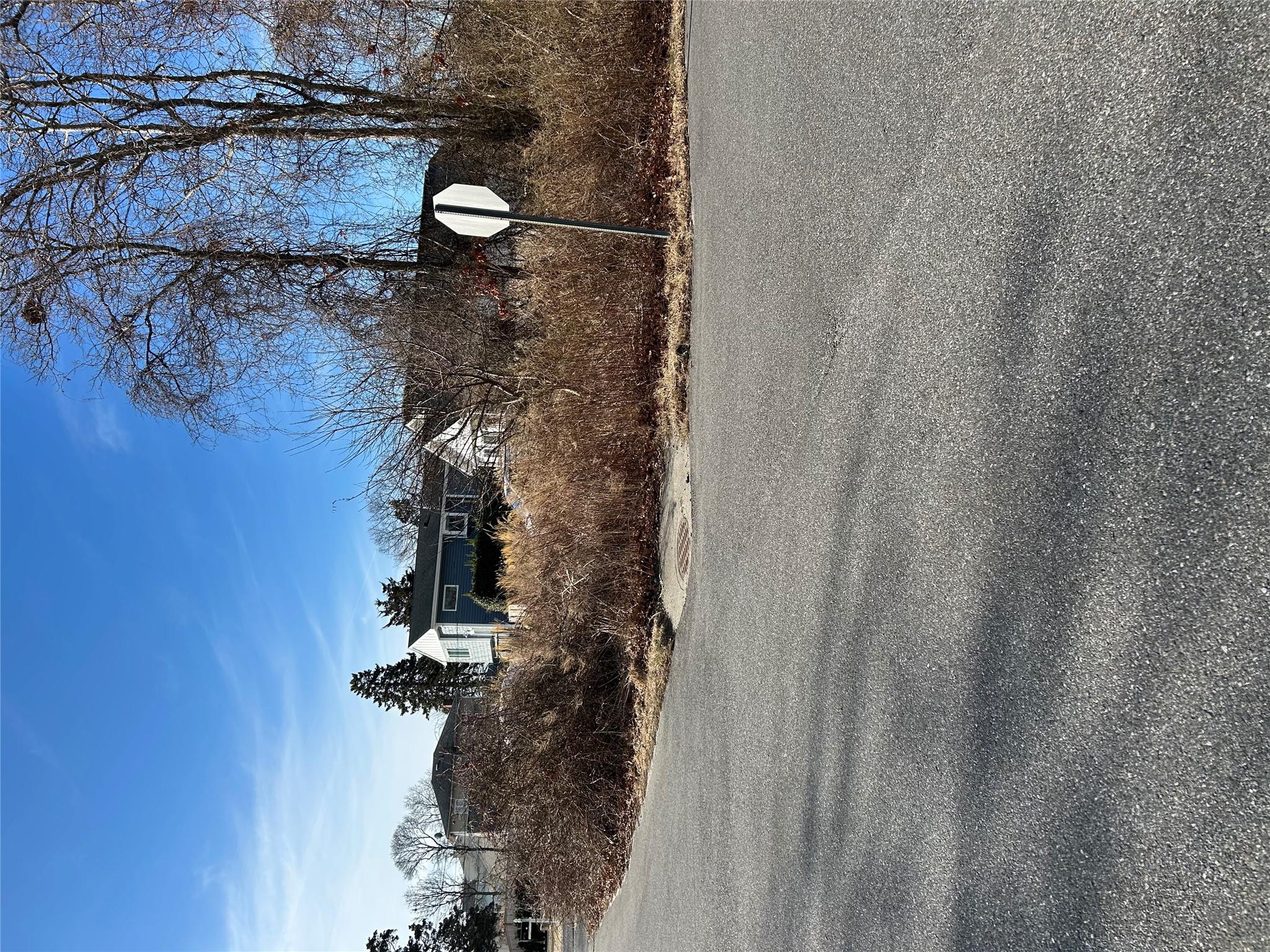 #4 photo, Abby Lane, サフォーク郡 Shirley , NY 11967