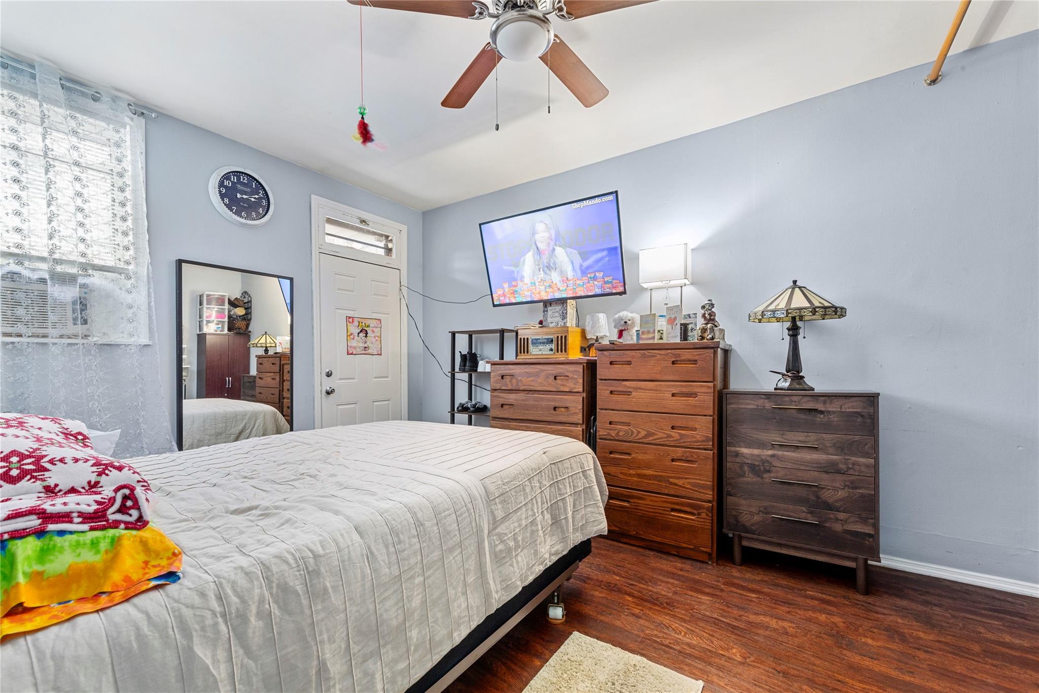 #13 photo, 69-30 Myrtle Avenue, 皇后区 瑞吉屋 Ridgewood , NY 11385