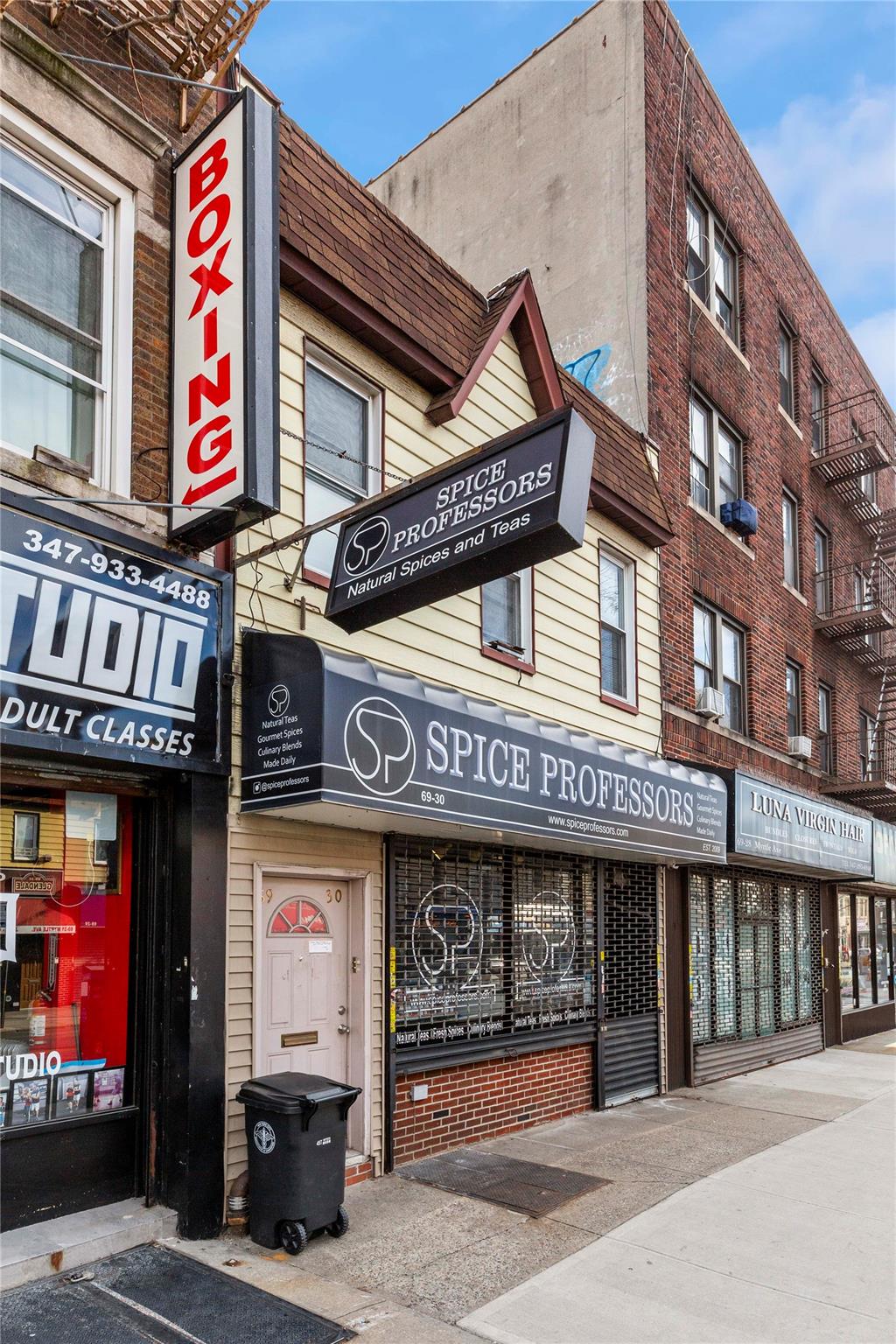 #4 photo, 69-30 Myrtle Avenue, 皇后区 瑞吉屋 Ridgewood , NY 11385