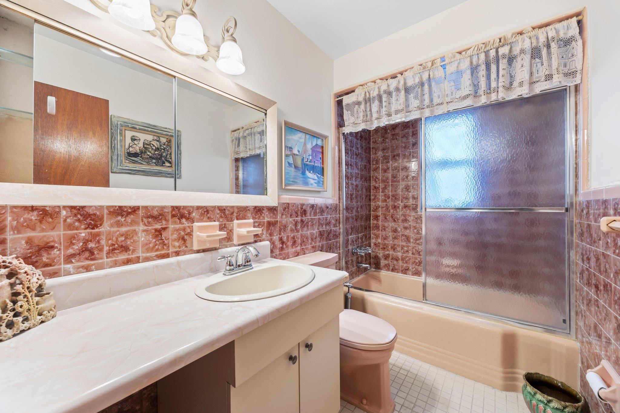 #15 photo, 15744 97th Street, Howard Beach , NY 11414