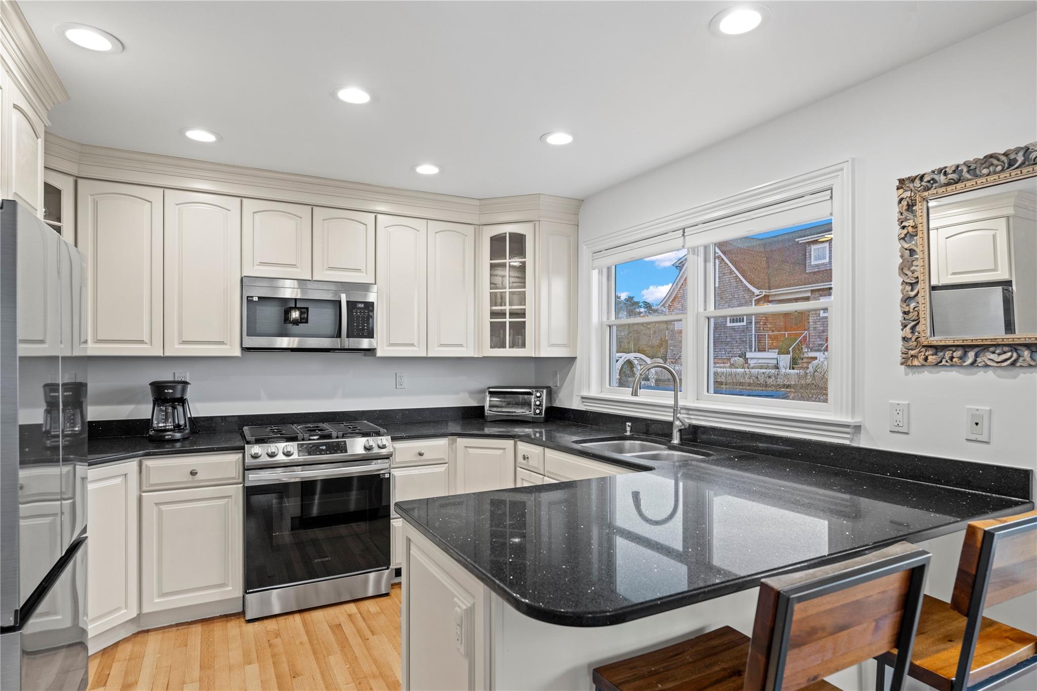 #4 photo, 8 Hyler Drive, サフォーク郡 Hampton Bays , NY 11946