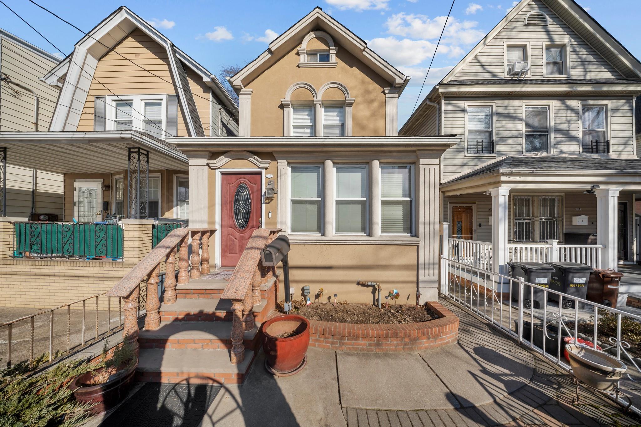 #1 photo, 85-37 90th Street, 皇后区 木港 Woodhaven , NY 11421