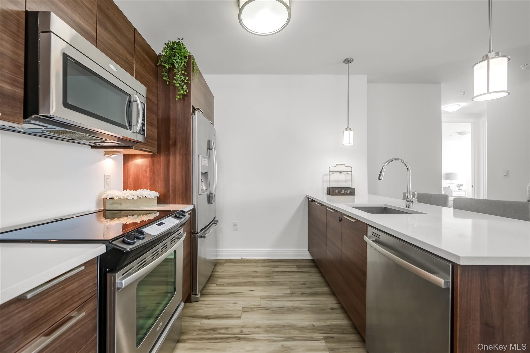 #3 photo, 701 Ridge Hill Boulevard, Yonkers , NY 10710