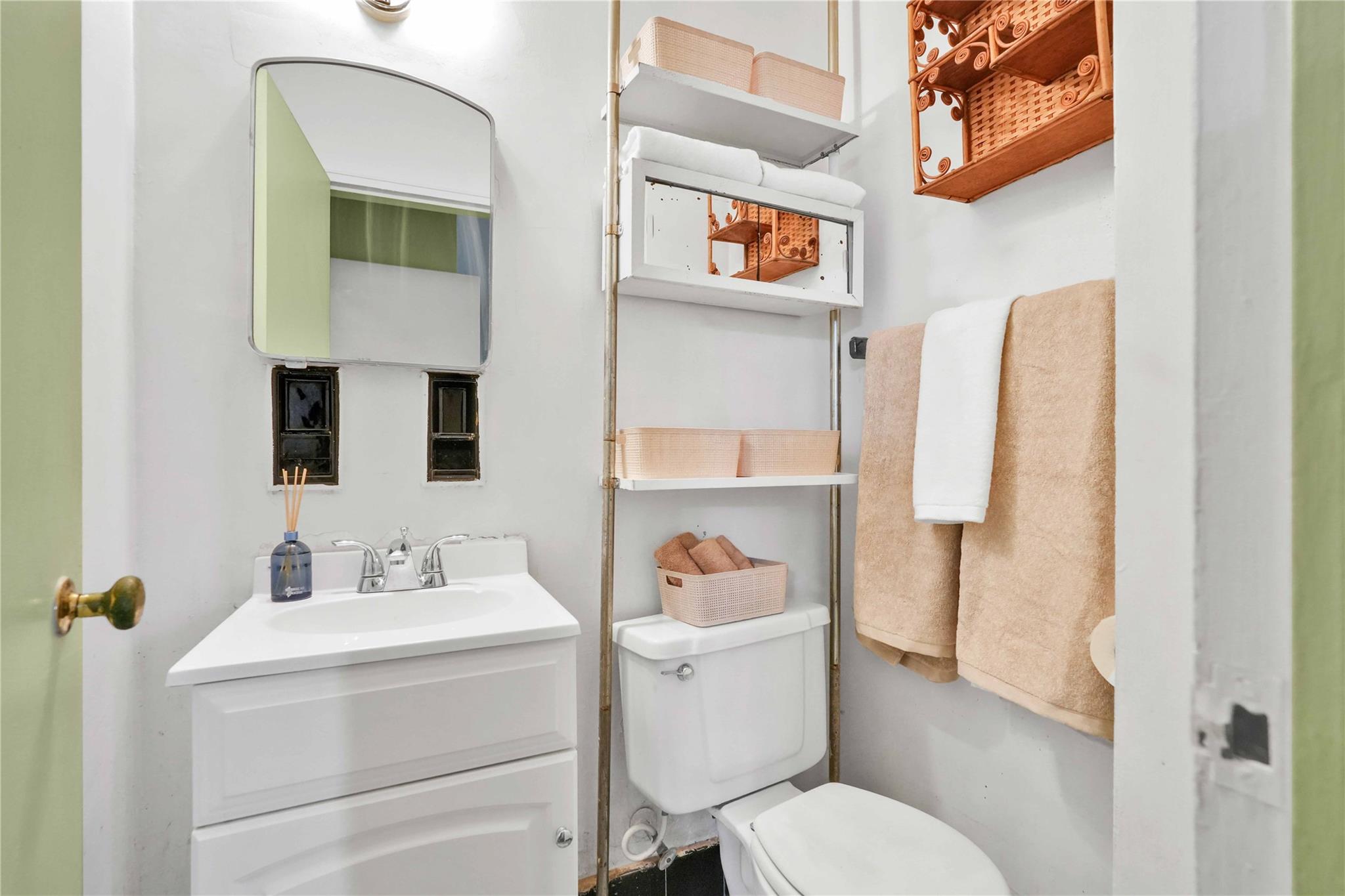 #15 photo, 29-09 137th Street, クイーンズ区 Flushing , NY 11354