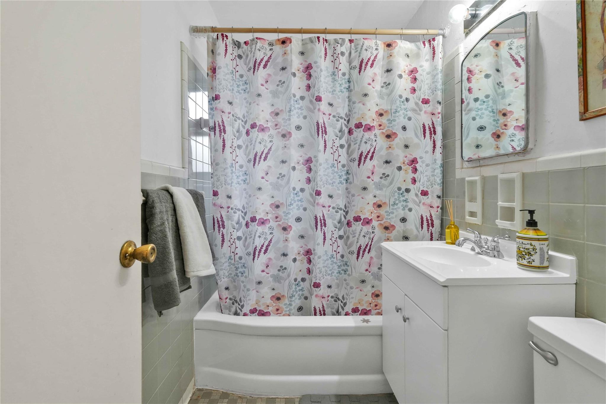 #16 photo, 29-09 137th Street, クイーンズ区 Flushing , NY 11354