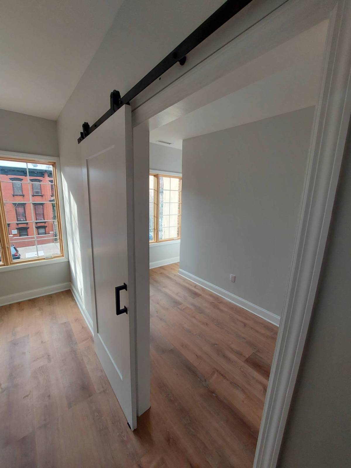 #19 photo, 427 Pulaski St, ブルックリン区 Brooklyn , NY 11221