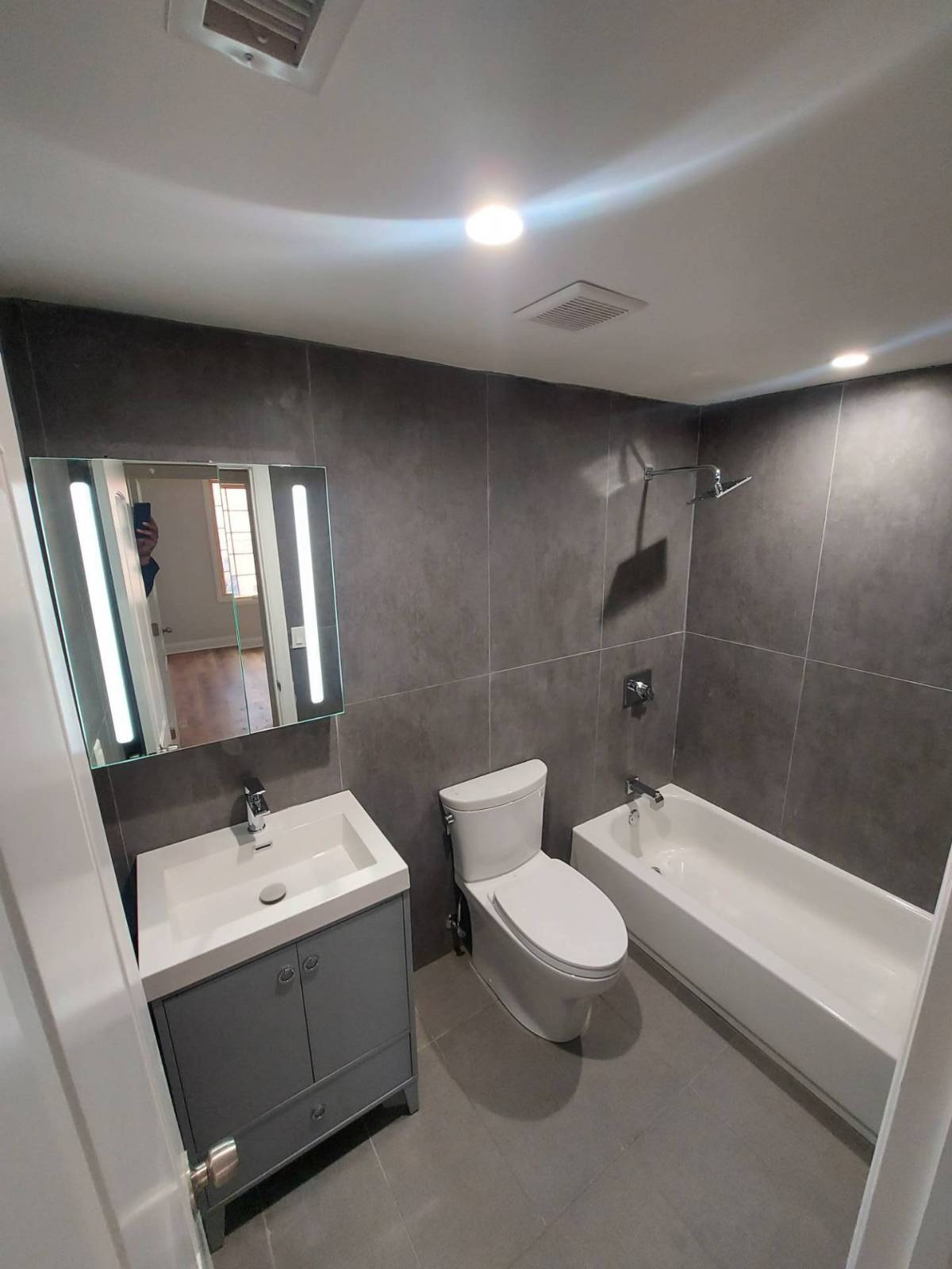 #20 photo, 427 Pulaski St, ブルックリン区 Brooklyn , NY 11221