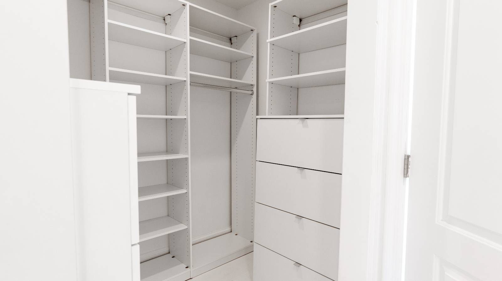 #35 photo, 427 Pulaski St, ブルックリン区 Brooklyn , NY 11221