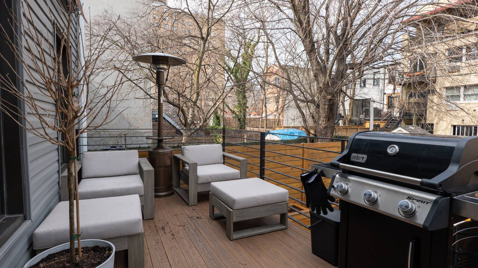 #36 photo, 427 Pulaski St, ブルックリン区 Brooklyn , NY 11221