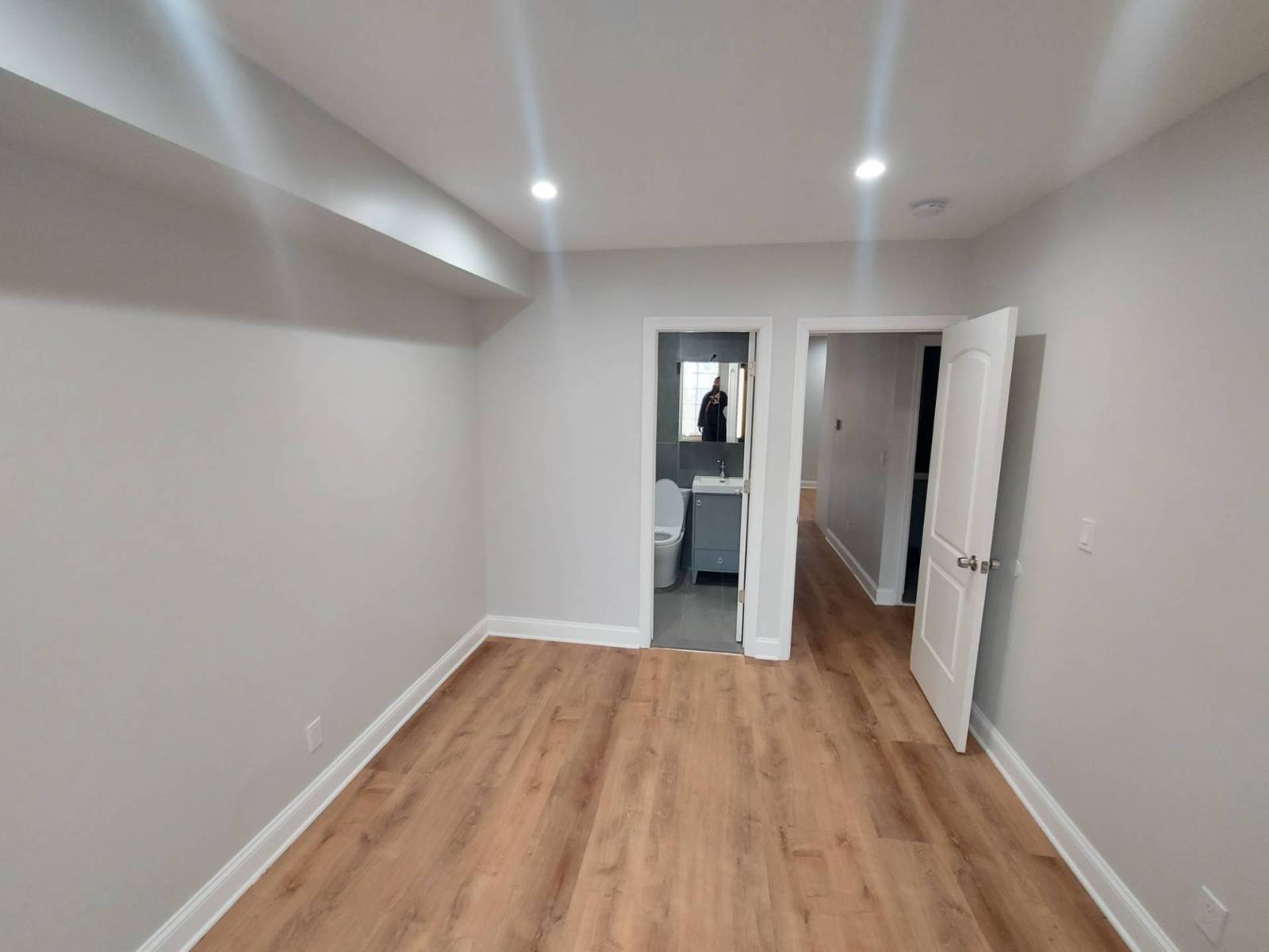 #4 photo, 427 Pulaski St, ブルックリン区 Brooklyn , NY 11221