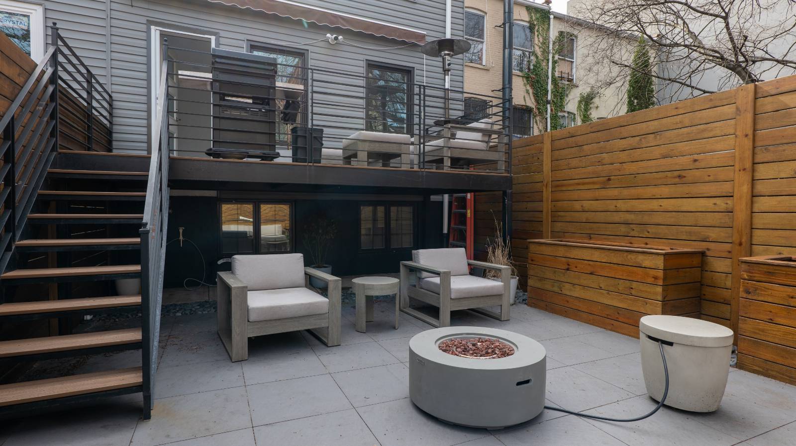 #54 photo, 427 Pulaski St, ブルックリン区 Brooklyn , NY 11221